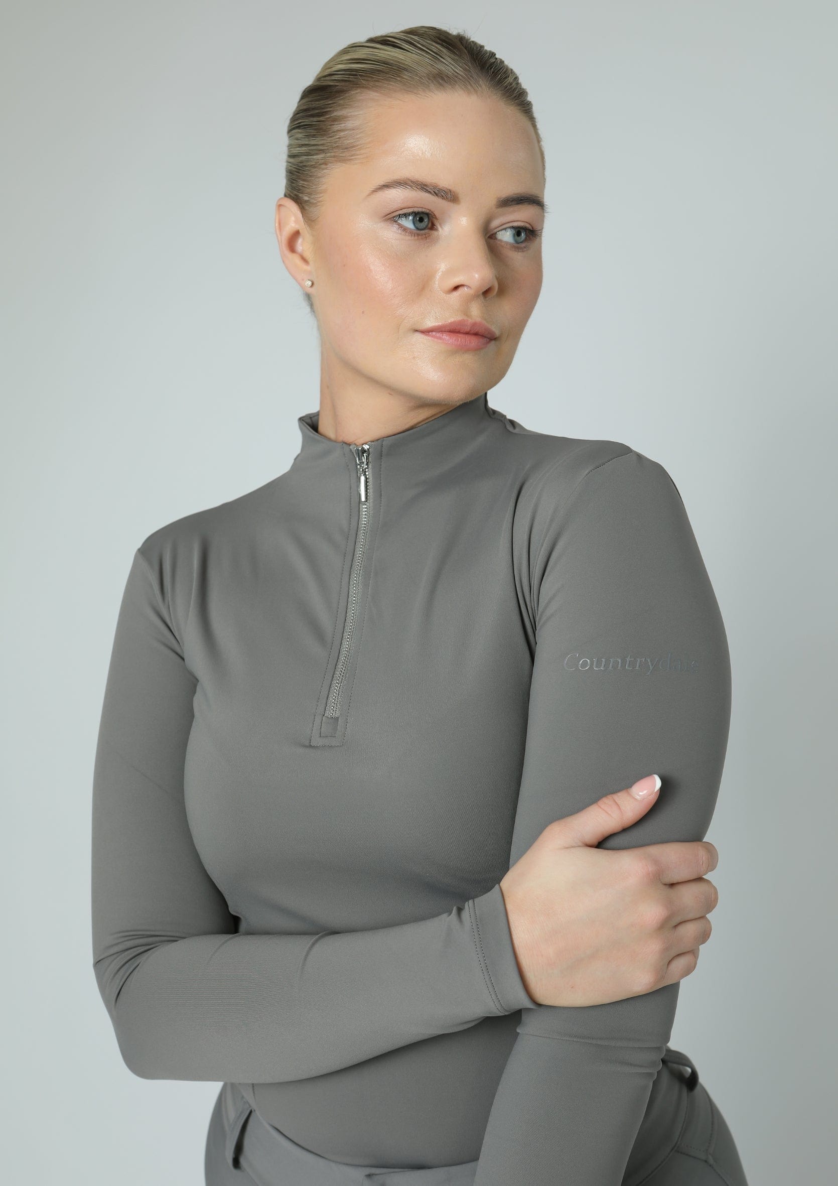 Couche de base Protech (Gris)