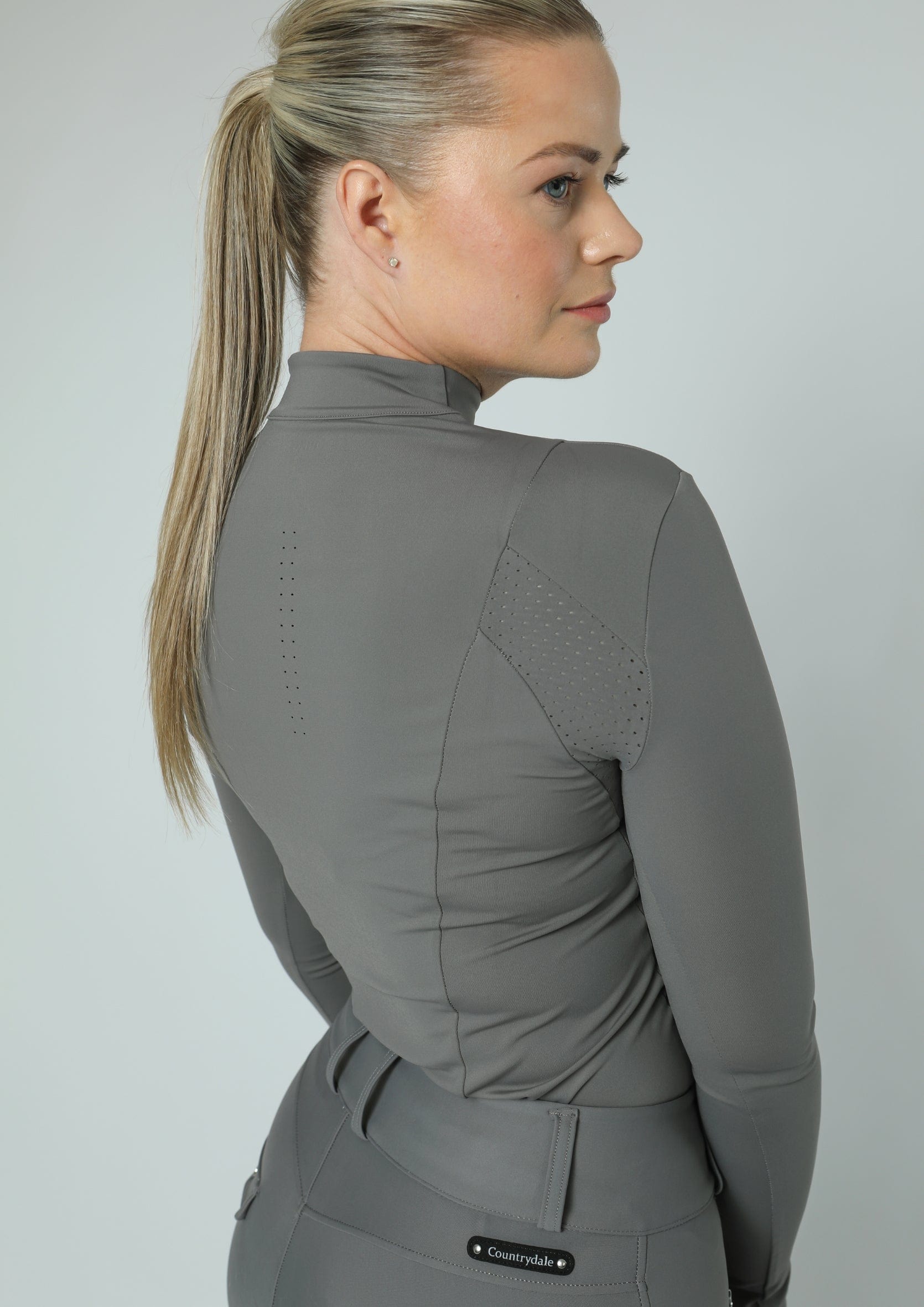 Couche de base Protech (Gris)