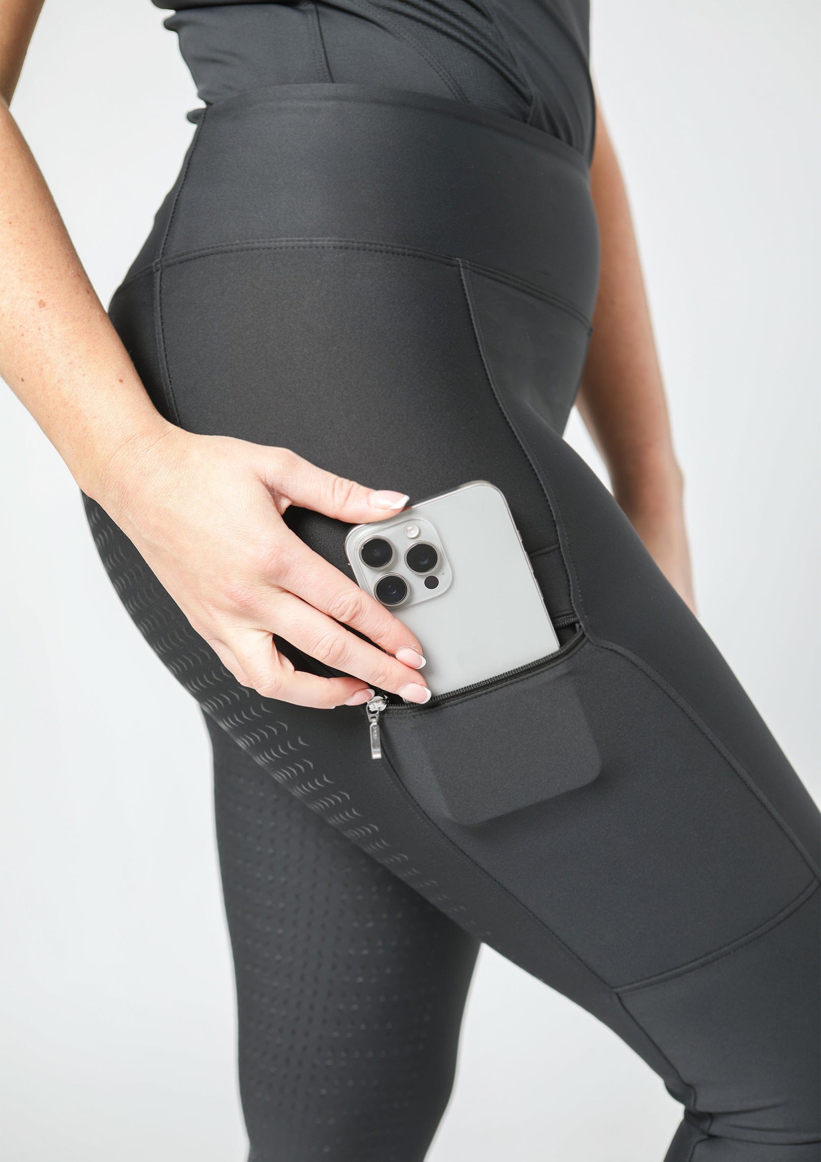 Motion Full Seat Riding Leggings (Black)